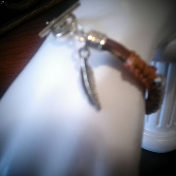 SHINE-UP Brown Leather Bracelet with Shiney Rhinestones Size 6 1/2" - Picture 4 of 5